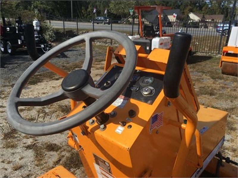 Виброкаток 2014 Leeboy 420 Pneumatic Roller Виброкаток 2014 Leeboy 420 Pneumatic Roller