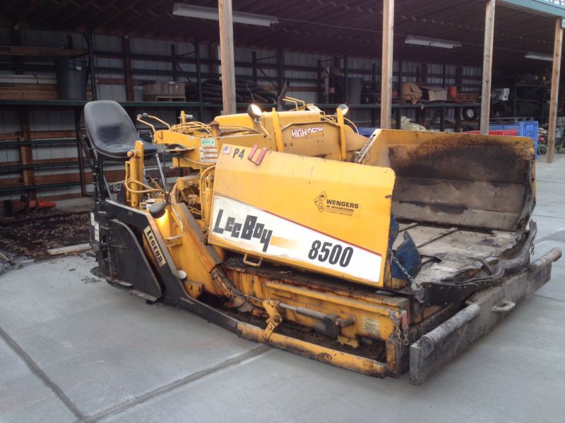  Leeboy 8500T Asphalt Paver