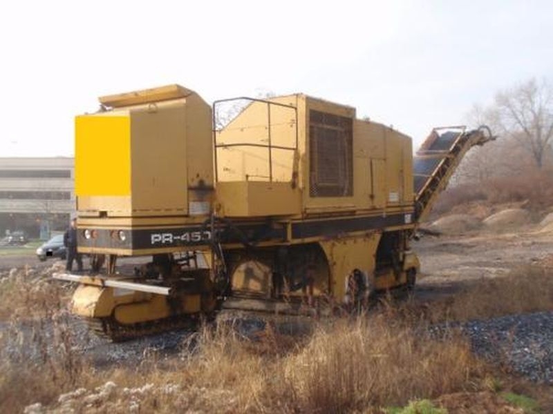 Дорожная фреза б/у PR-450 Дорожная фреза б/у PR-450