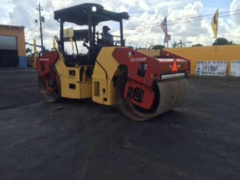  2012 Dynapac CC424VF Double Drum Roller