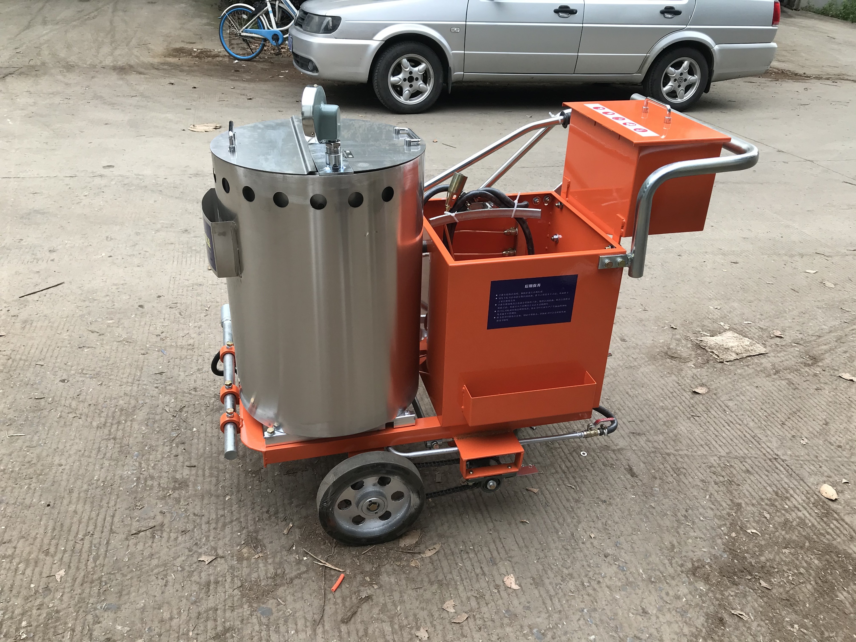 Ручная установка для для дорожной разметки термопластиком LS-1360