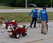 Преимущества ремонта трещин на асфальте