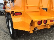 Бункер на прицепе для асфальта KM 8000TEPD  4 тонны Trailer Mount  (8).jpg