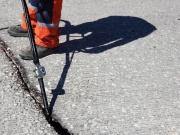 Руководство по заделке и заливки трещин на асфальте.Советы для достижения успеха. 