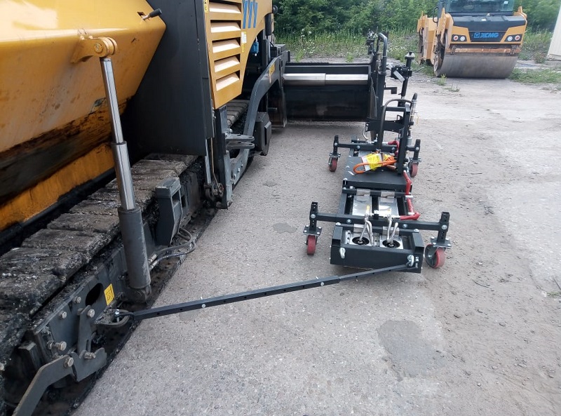 Инфракрасный нагреватель продольных швов ИКН SP-100 на асфальтоукладчик Инфракрасный нагреватель продольных швов ИКН SP-100 на асфальтоукладчик